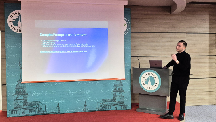 Akademide yapay zekâ kullanımı eğiticilerin eğitimi kapsamında ele alındı