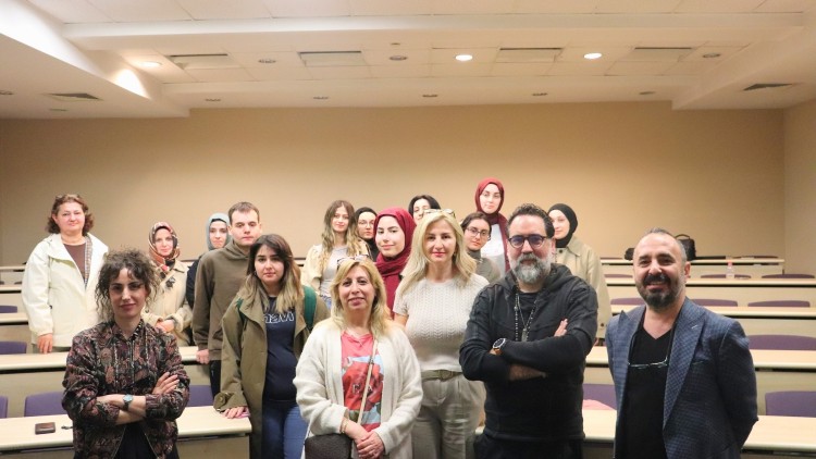 Mert Onaran Üsküdar İletişim'de sektörün perde arkasını anlattı