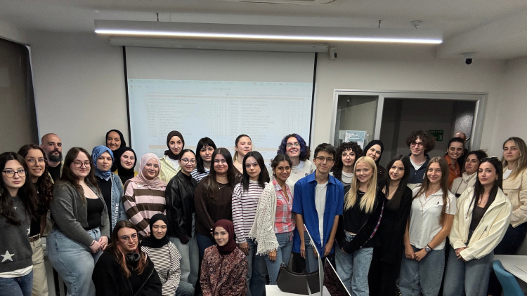 Görsel İletişim Tasarımı Bölümü yeni öğrencilerini oryantasyon programıyla karşıladı