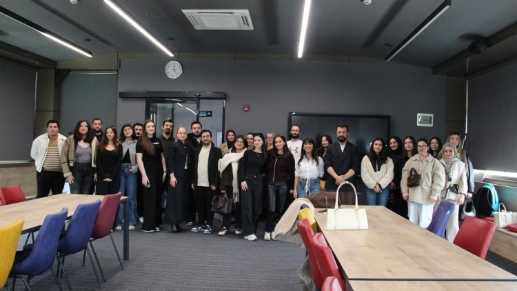 Halkla İlişkiler ve Tanıtım öğrencileri mezuniyet projelerini sektörel deneyimle birleştirecek