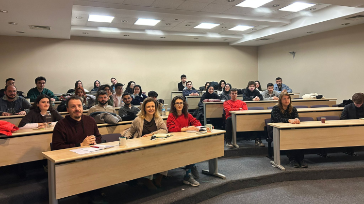 Radyo, Televizyon ve Sinema öğrencileri mezuniyet projelerini jüri karşısında sundu