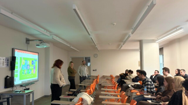 Reklamcılık öğrencilerine sektörden brief: “En yalın gerçeği bulun”