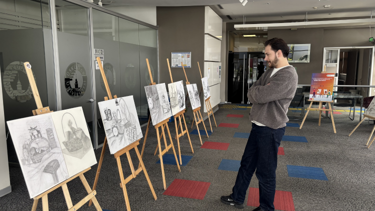 Temel Tasarım dersi serbest çizim çalışmaları sergide