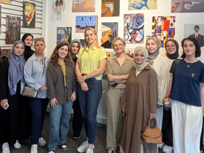 Görsel İletişim Tasarımı öğrencileri, sanat eserlerini yeniden yorumladı.