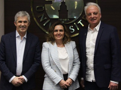 Haber Üsküdar

Üsküdar Üniversitesi İletişim Fakültesi Gazetecilik Bölümü, Fotospor ile dış paydaş toplantısı gerçekleştirdi.