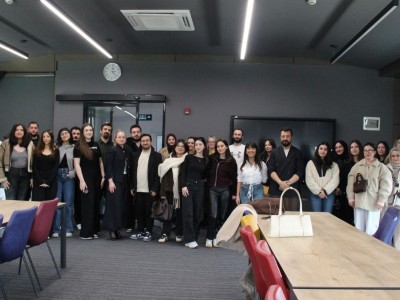 Halkla İlişkiler ve Tanıtım öğrencileri sektör temsilcilerinden brief alarak  mezuniyet projelerini gerçekleştirecek.