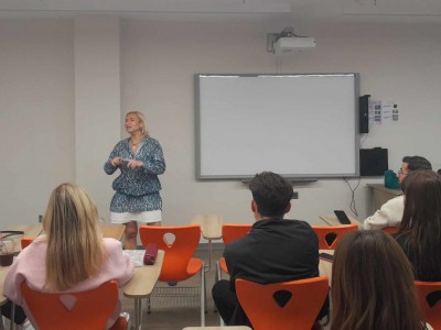 “Kişisel İmaj Yönetimi” semineri gerçekleşti