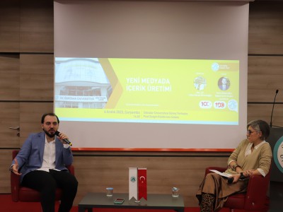 One World ajans sahibi Ferit Ömeroğlu Üsküdar Üniversitesi'nde öğrencilerle deneyimini paylaştı