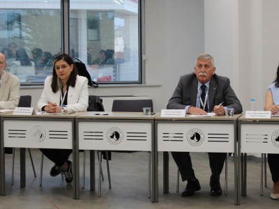 Sempozyumun 5. oturumunda yeni medya ve gazeteciliğin dönüşümü ele alındı