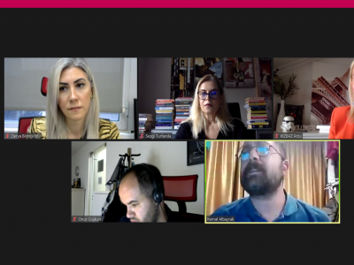 Sempozyumun 55. oturumunda dijital kapitalizm çağında medya ve tüketim konuları ele alındı