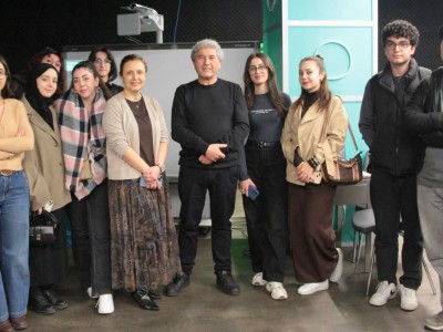 Yayıncılıkta yeni yaklaşımlar Üsküdar Üniversitesi’nde konuşuldu