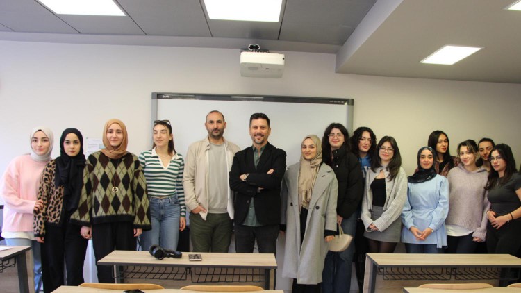 Üsküdar İletişim’de Öncü Özsu ile reklam yazarlığı atölyesi düzenlendi