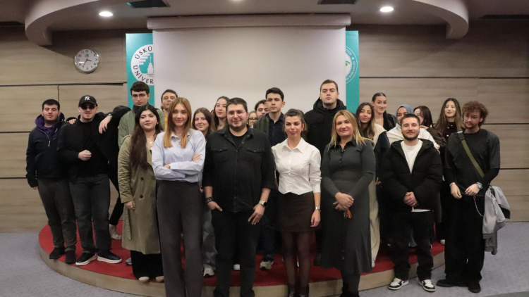 Üsküdar İletişim’de sosyal medya ve satın alma süreçleri konuşuldu