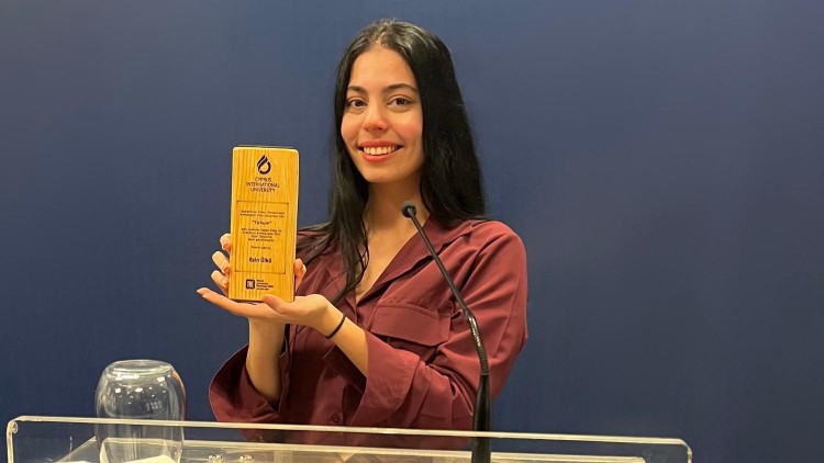 Üsküdar İletişim mezunu Esin Ülkü’ye uluslararası animasyon ödülü